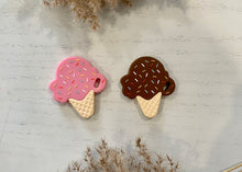 Load image into Gallery viewer, Silicone Teethers