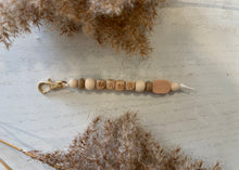 Load image into Gallery viewer, MAMA Keychain