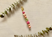 Load image into Gallery viewer, Silicone Leaf Keychain