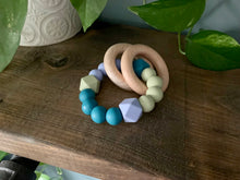 Load image into Gallery viewer, Silicone Teether With Rings