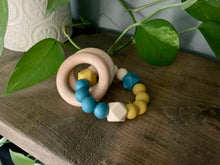 Load image into Gallery viewer, Silicone Teether With Rings