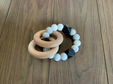 Load image into Gallery viewer, Silicone Teether With Rings